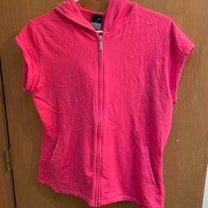 Nike dry fit capped sleeve top. Size L hot pink.